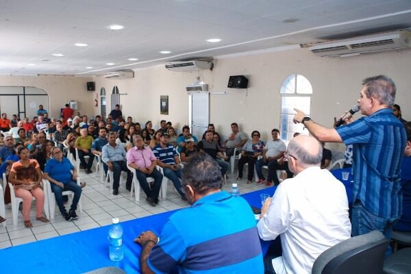 Prefeitos da Paraíba parabenizam Nabor Wanderley pela “Caravana do Bem”