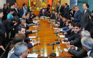 “Não haverá candidatura avulsa do PRB para a comissão do impeachment”, afirma Vinicius Carvalho