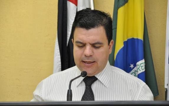 nilton-santos-prb-propoe-debate-sobre-concessao-do-aeroporto-de-limeira-foto-ascom-14-09-15