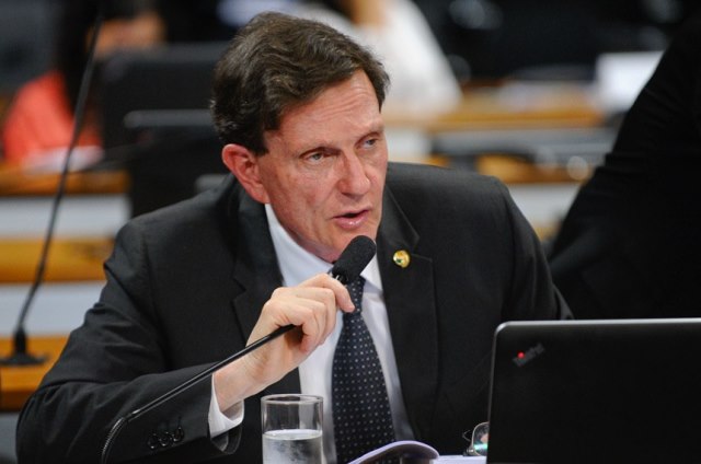 'Nome sujo' não pode impedir contratação de trabalhador, determina projeto de Crivella