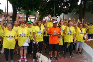 Nunes Coelho promove caminhada em Taubaté pelo Dia do Idoso