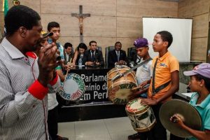 Ossesio Silva e Carlos Santos debatem políticas públicas para a juventude negra em Caruaru