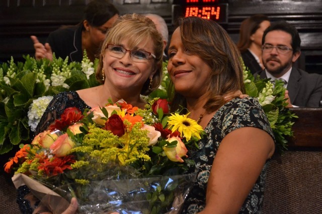 ossesio-silva-prb-entrega-titulo-cidadao-de-pe-foto2-alepe-10-09-15