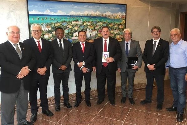Ossesio Silva acompanha visita do cônsul da República da Guatemala no Brasil