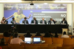Ossesio Silva participa de debate sobre racismo no futebol