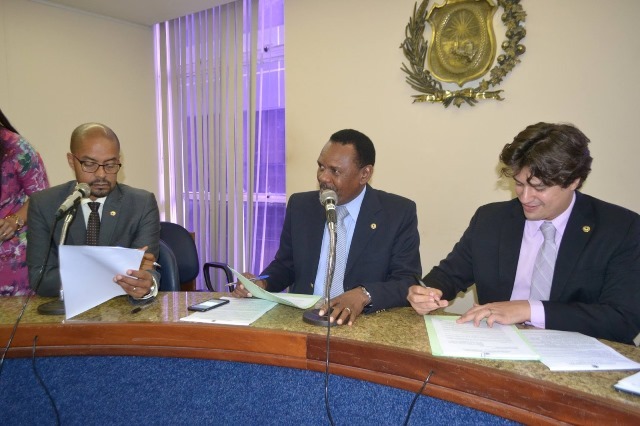 ossesio-silva-prb-transporte-publico-para-pessoas-com-deficiencia-em-pernambuco-foto-ascom-02-10-15-01