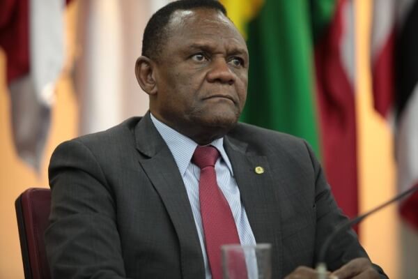 Projeto de Ossesio Silva cria o Dia Nacional da Mulher Evidência