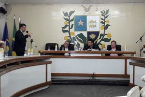 Paulo Campos questiona situação de rodoviária em Pesqueira (PE)