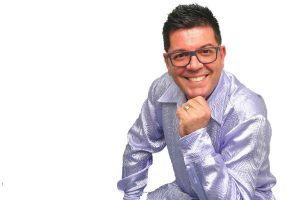 O parlamentar tem atuado em várias áreas no município, com destaque para saúde, educação e respeito à diversidade