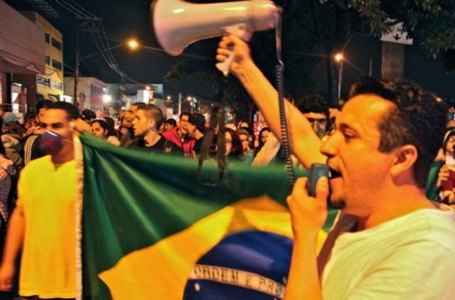 peterson-pepe-prb-juventude-sp-entrevista-semana-foto4-ascom-06-12-2015