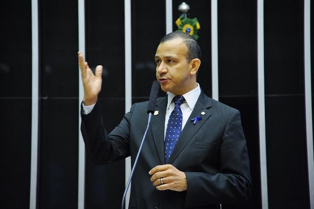 Por iniciativa de Carlos Gomes, Câmara vai debater Lei do Migrante em Porto Alegre