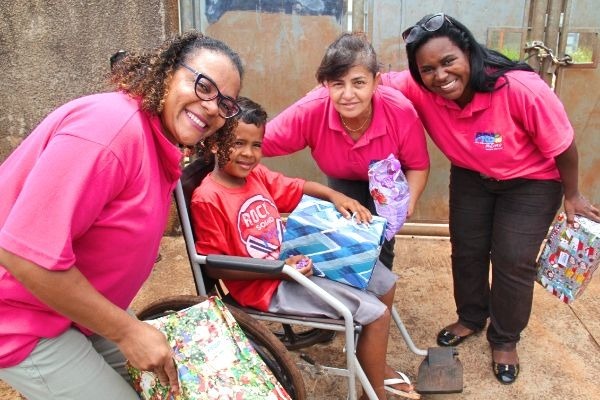 PRB Mulher promove “Natal 10” para crianças de comunidade em Ribeirão Preto