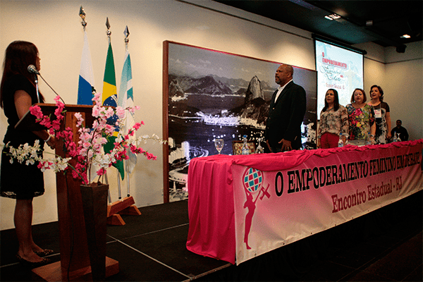 prb-mulher-rj-debate-sobre-a-participacao-feminina-na-politica-foto-ascomprbrj-16-12-14-02