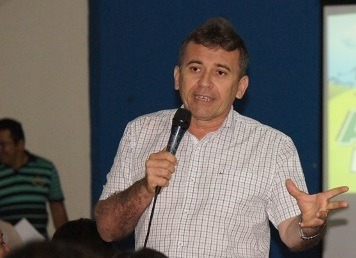 Prefeito Aderilo Alcântara garante que Hospital Regional de Iguatu terá Centro de Parto Normal