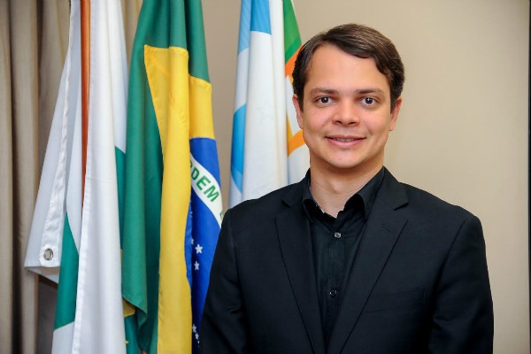 Prefeito mais votado de Sergipe visita Brasília em busca de recursos para Aquidabã