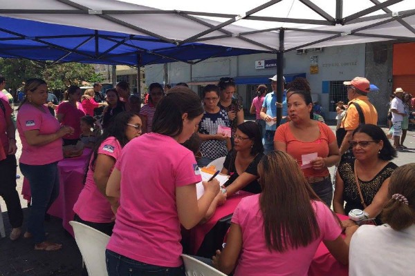 professora-ana-lucia-prb-outubro-rosa-no-recife-pe-foto-anabeli-cavalcanti-25-10-16