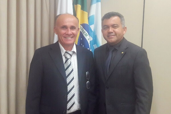 Em Brasília, prefeito Raimundinho busca recursos para Lajeado Novo (MA)