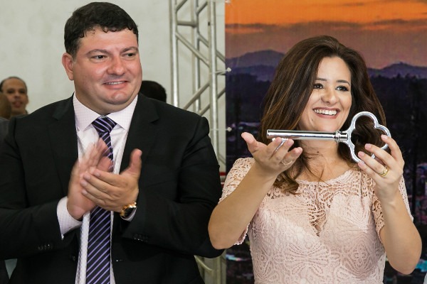 renata-sene-prb-prefeita-francisco-morato-sp-foto-ascom-20-01-2017