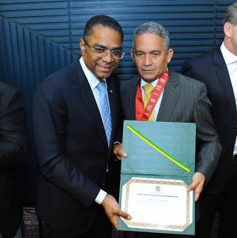 Republicanos homenageiam profissionais de educação física