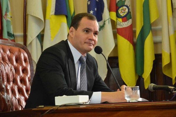 Ricardo Evangelista faz balanço das atividades parlamentares na Câmara de Niterói