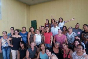 Quirino promove palestra para alunos do curso de cuidadores em idosos em Goiânia