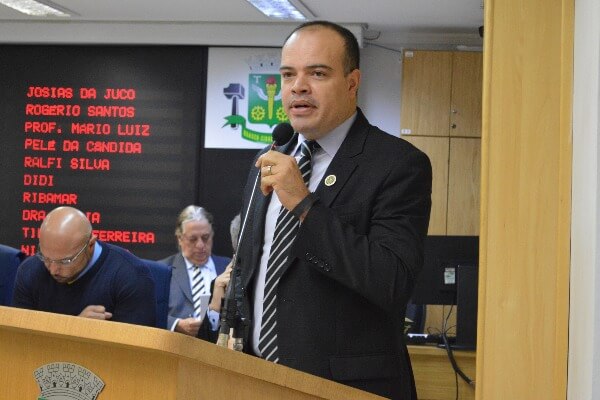 Ricardo Silva pede reforço na ronda policial da Vila Ayrosa em Osasco