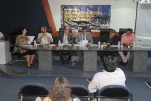 Rinaldo Junior debate impacto da falta de saneamento na saúde em Recife
