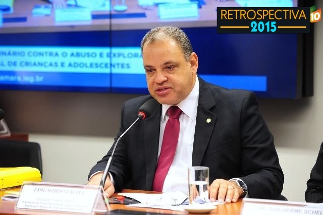 Roberto Alves apresenta balanço de atuação parlamentar na Câmara dos Deputados em 2015 Roberto Alves apresenta balanço de atuação parlamentar na Câmara dos Deputados em 2015