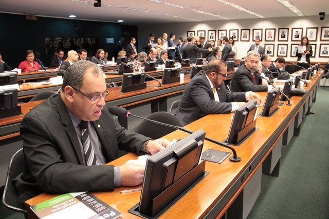 roberto-alves-prb-foto-ascom-27-08-15