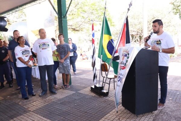 Frente parlamentar contra a violência sexual infantil é lançada em Itápolis Frente parlamentar contra a violência sexual infantil é lançada em Itápolis