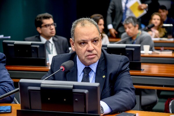 Projeto inclui os adolescentes em artigo do ECA contra o assédio sexual na internet