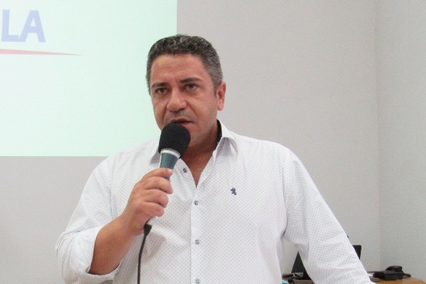 Robson Magela quer a união dos vereadores para evitar demolição de escola