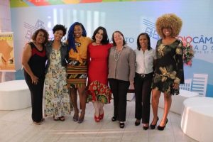 Empoderamento e empreendedorismo marcam encontro de valorização da beleza negra