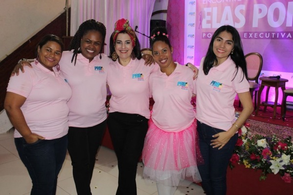Posse da executiva do PRB Mulher Salvador impulsiona participação da mulher na política