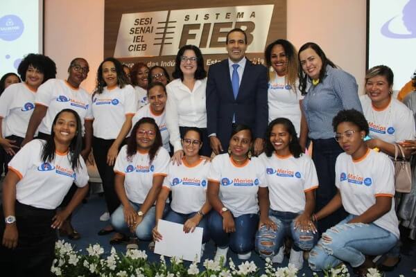 ‘Marias na Construção’ certifica mulheres na construção civil em Salvador