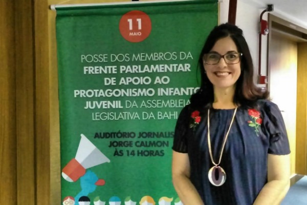 Rogéria Santos participa de ação em apoio ao protagonismo infanto-juvenil