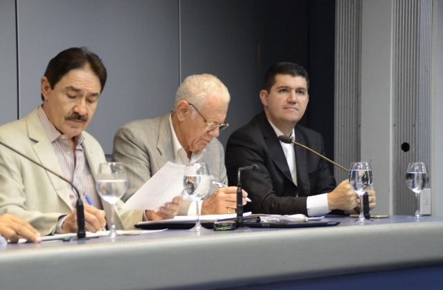 Ronaldo Martins participa de debate sobre renegociação das dívidas de produtores rurais nordestinos