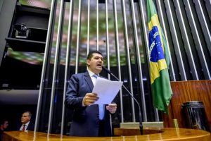 Vitor Paulo e Ronaldo Martins participam de homenagem ao Dia do Idoso Vitor Paulo e Ronaldo Martins participam de homenagem ao Dia do Idoso