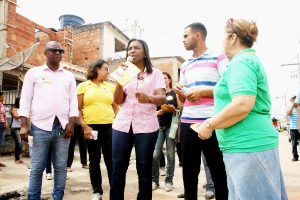 rosangela-gomes-prb-campanha-prefeita-nova-iguacu-foto-ascom-21-09-2016