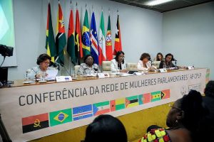 rosangela-gomes-prb-conferencia-aponta-avancos-nas-politicas-voltadas-igualdade-entre-homens-e-mulheres-foto-cedida-06-04-17-02