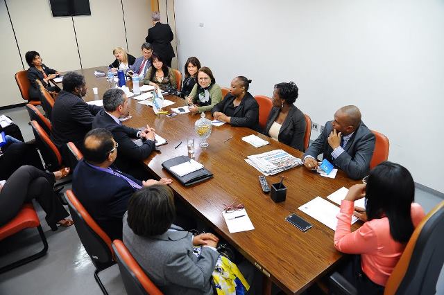 rosangela-gomes-prb-encontro-grupo-amizade-brasil-paises-caribenhos-foto2-douglas-gomes-01-07-15