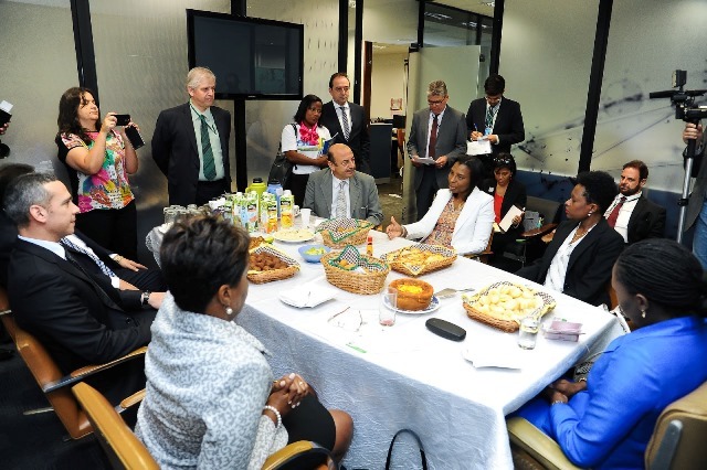 rosangela-gomes-prb-encontro-grupo-paises-caribenhos-foto2-douglas-gomes-28-08-15