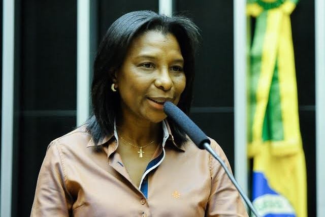 Berçários e creches passam a ser obrigatórios em presídios Berçários e creches passam a ser obrigatórios em presídios