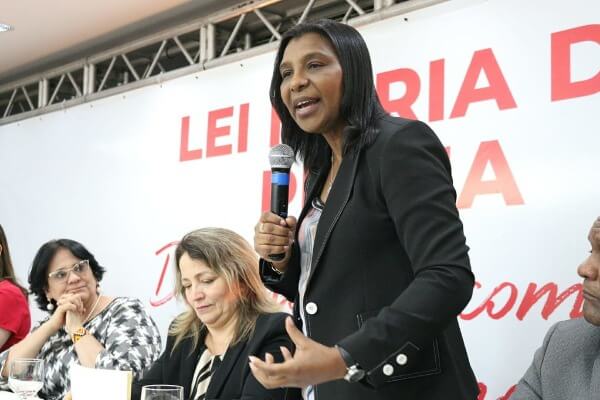 Mulheres Republicanas lança campanha nacional em combate ao câncer de mama