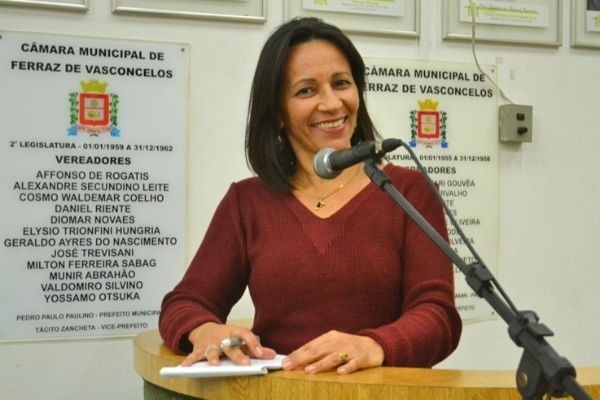 Rose Fitness promove ação social em bairro de Ferraz de Vasconcelos