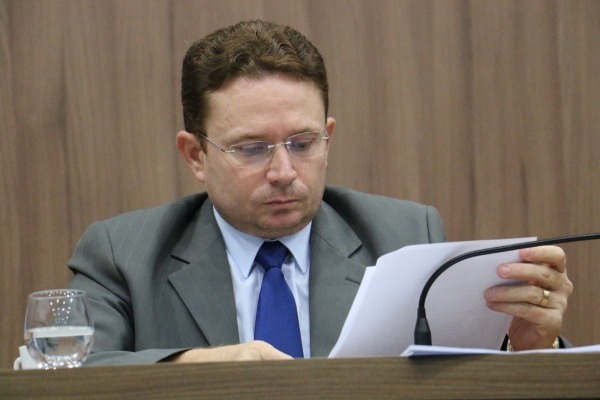 Projeto sugere a inclusão do ensino de dependência química na grade curricular de Patos