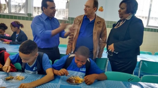 sao-goncalo-recebe-2o-semana-municipal-do-peixe-foto-ascom-17-09-15