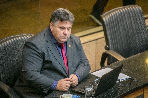 Sancionada lei que prevê multa para trotes em Santa Catarina