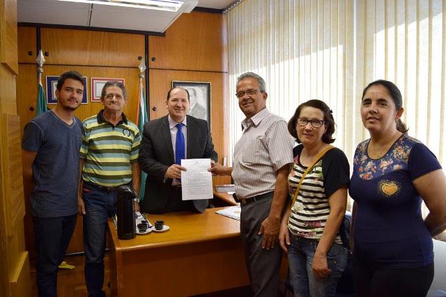 Sergio Peres acolhe reivindicação do movimento Asfalto Caraá-Santo Antônio da Patrulha