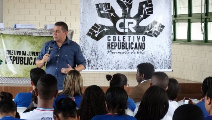 sidelvan-nobrega-ministra-palestra-sobre-politicas-publicas-para-a-juventude-foto-cedida-09-12-14-03